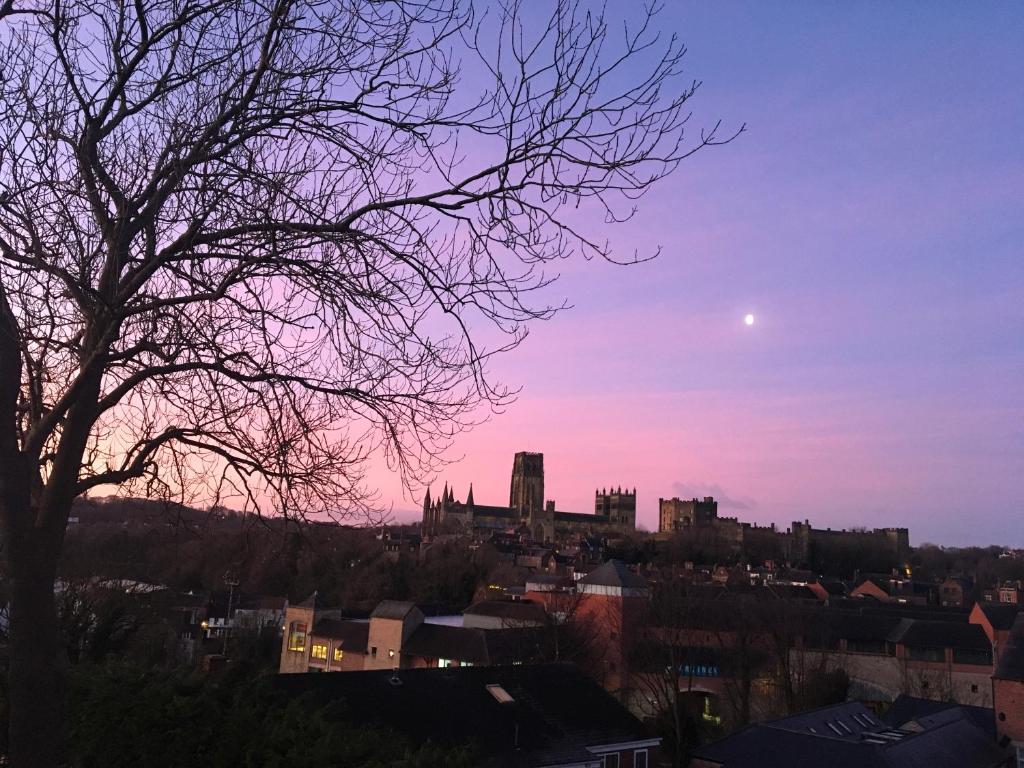 杜伦Durham Cathedral View的相册照片