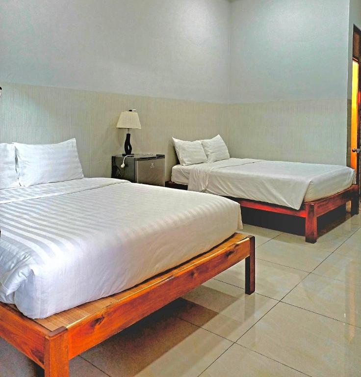 Ấp Phú LợiNGUYỆT MINH HOTEL的两张床位 - 带两张西德西德床