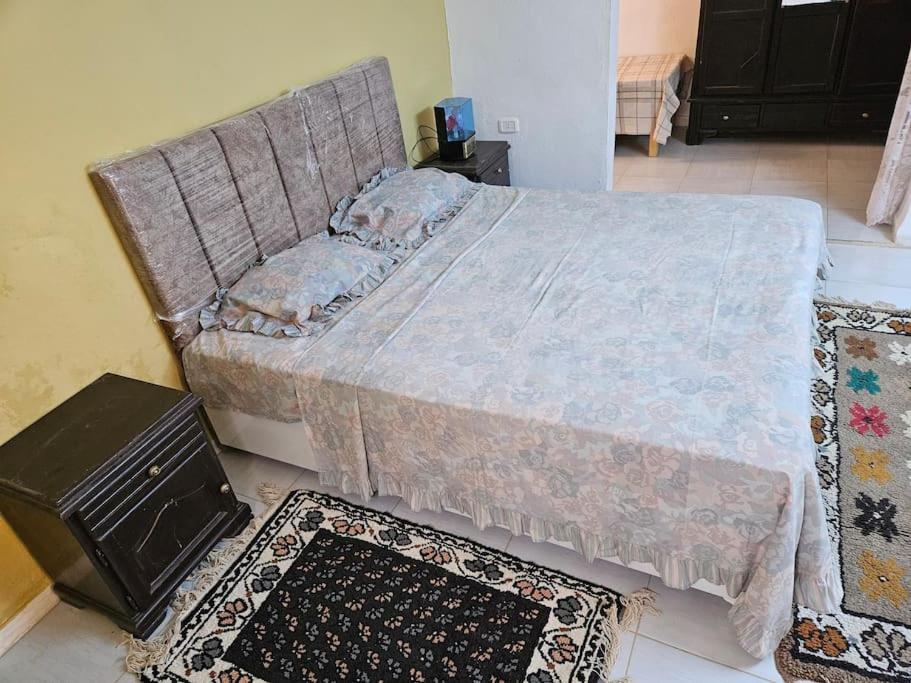 Hadhri Appartement客房内的一张或多张床位