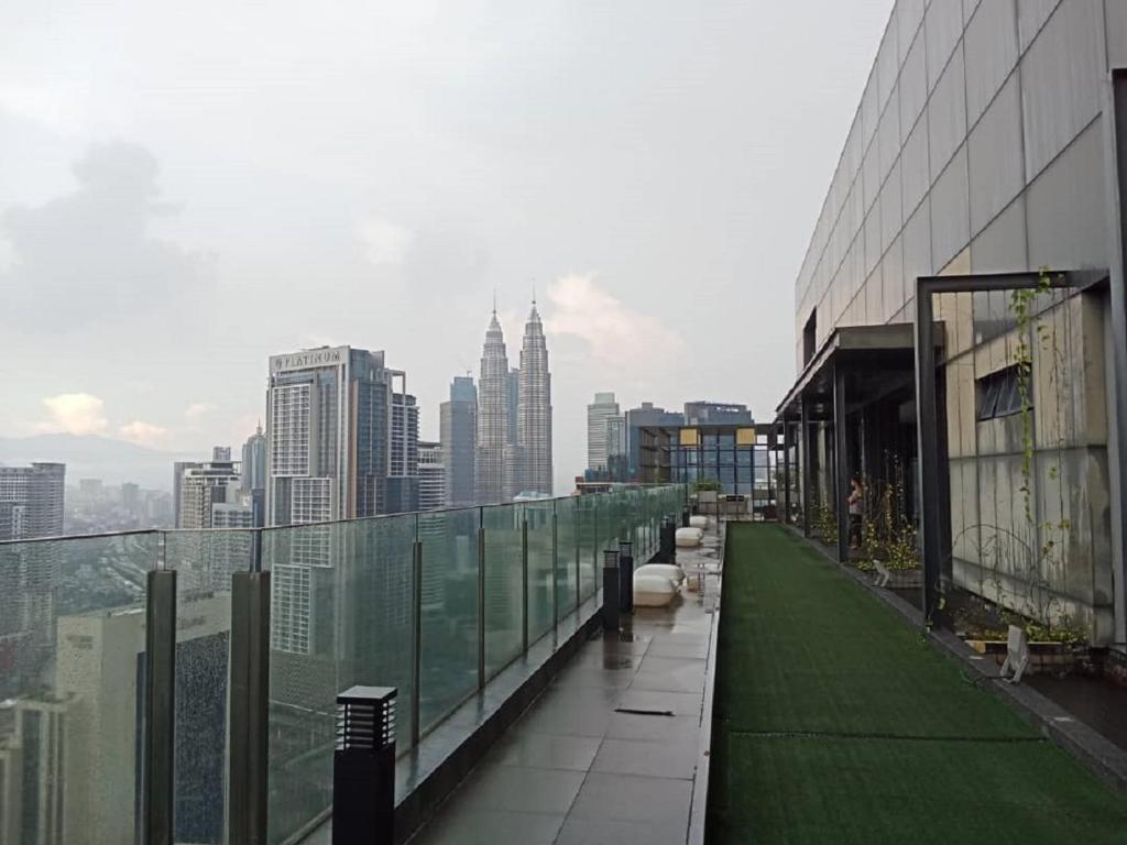 吉隆坡Anggun Residence Kuala Lumpur的市景阳台