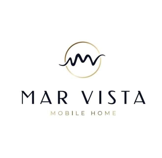 塞尔瑟Mobile Home Mar Vista Selce的移动房屋公司的标志