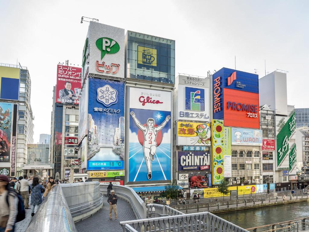 大阪北新地莱斯酒店平面图