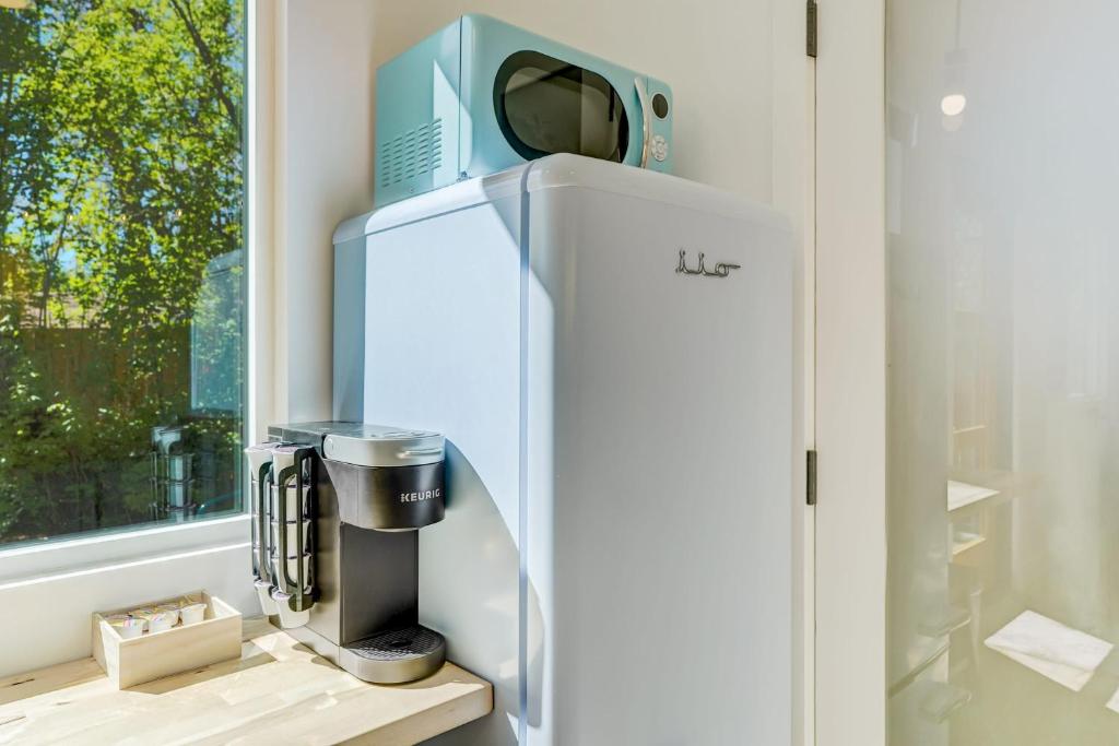 Cargo Casita Shipping Container Tiny Home平面图