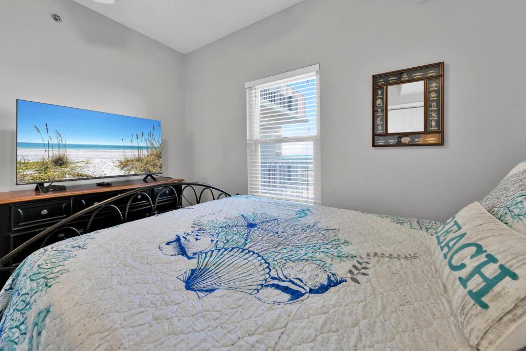 Ariel Dunes I Unit 1209 Gulf view客房内的一张或多张床位