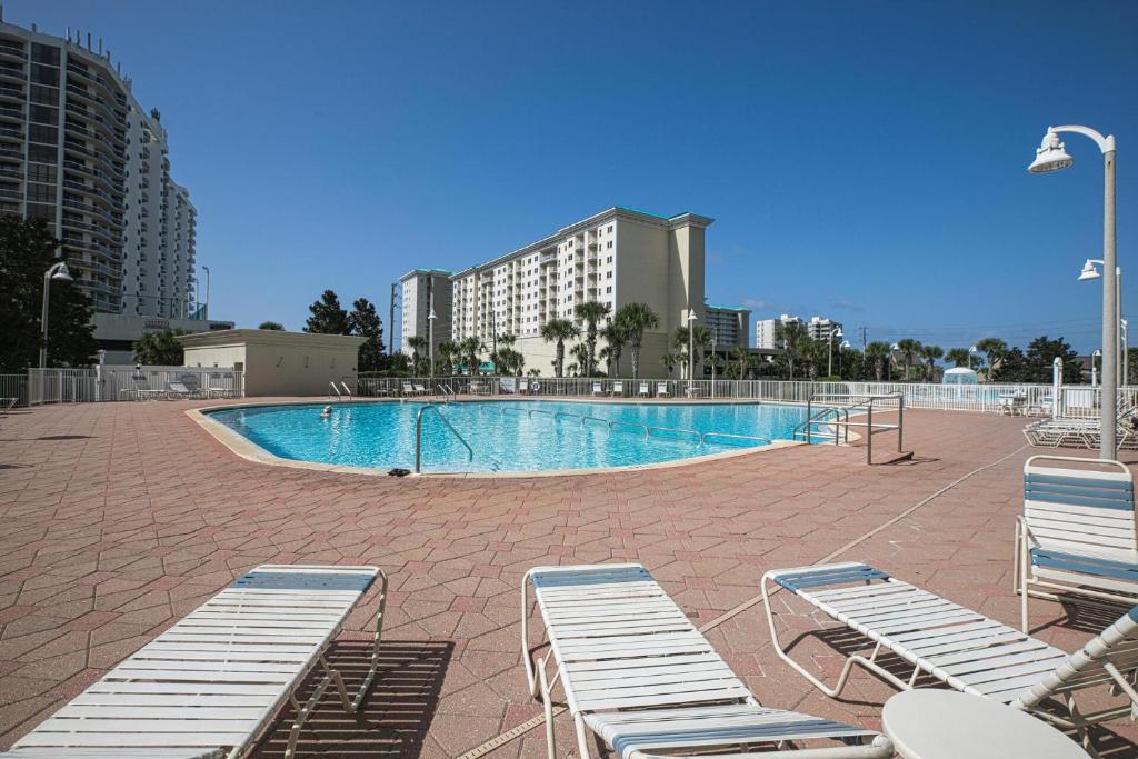 Ariel Dunes I Unit 1209 Gulf view内部或周边的泳池