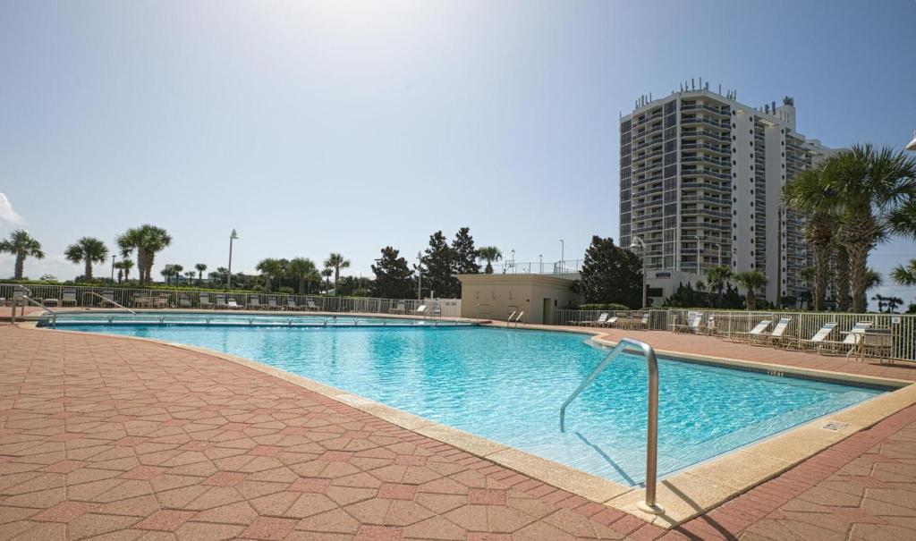 Ariel Dunes I Unit 1209 Gulf view内部或周边的泳池