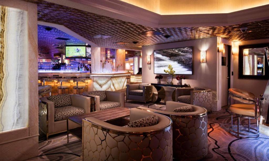 Peppermill Resort Spa Casino的休息区