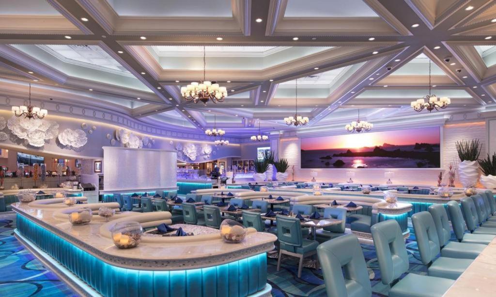 Peppermill Resort Spa Casino餐厅或其他用餐的地方
