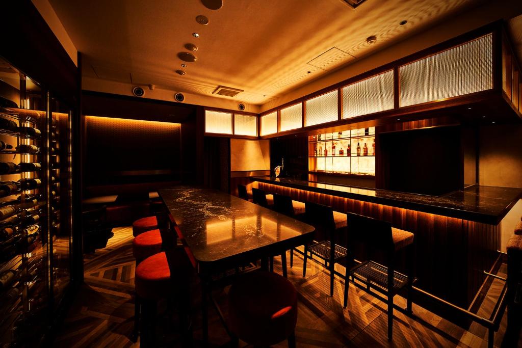 大阪北新地莱斯酒店的休息区