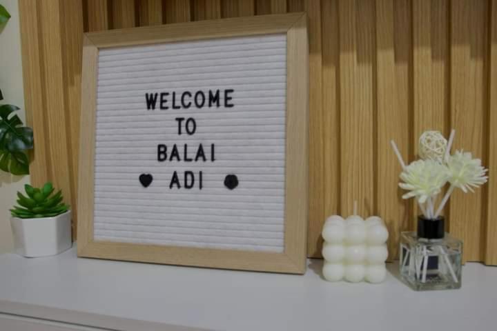 Affordable and homey condo in Metro Manila Message Balai Adi blue app first before booking平面图