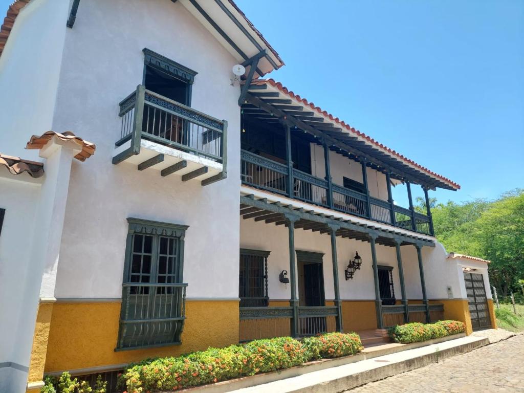 Casa en Cauca Viejo con piscina, Jacuzzi平面图