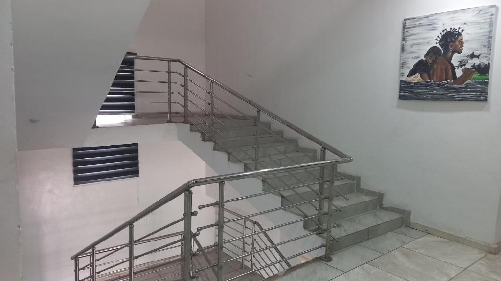 Tovia Hotel and Suite Limited平面图