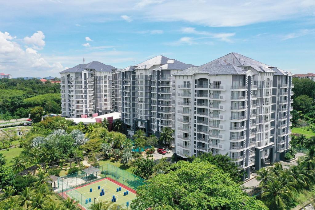 波德申Ancasa Resort Port Dickson的公寓大楼的空中景致