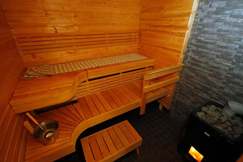 哈提图维特山林小屋平面图