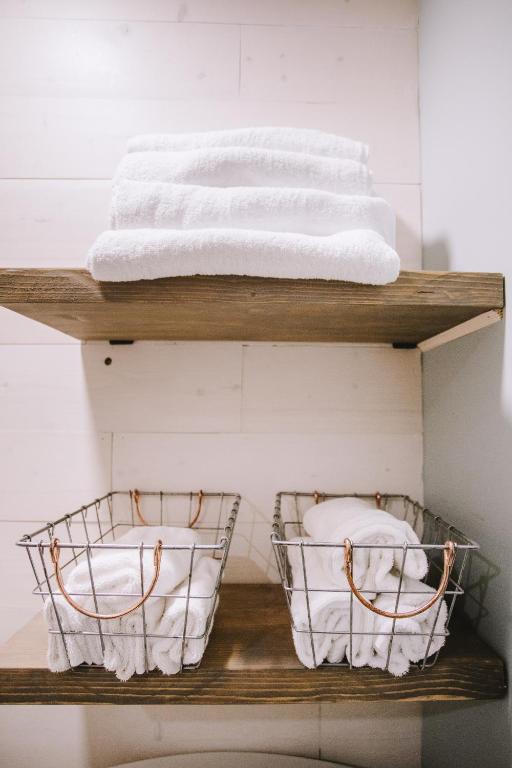 ONE More Sandy Day - 2BR 2BA Beach Condo, Sleeps 6平面图