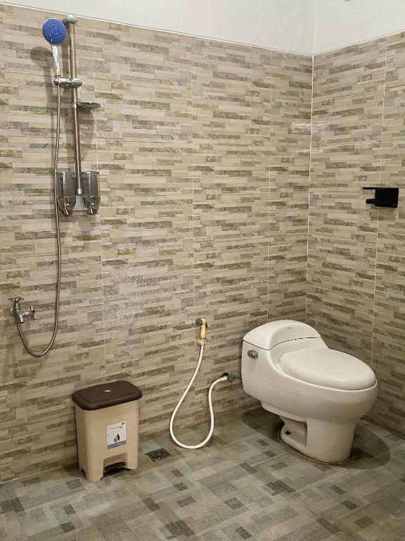 Zzz Hostel Malang的一间浴室