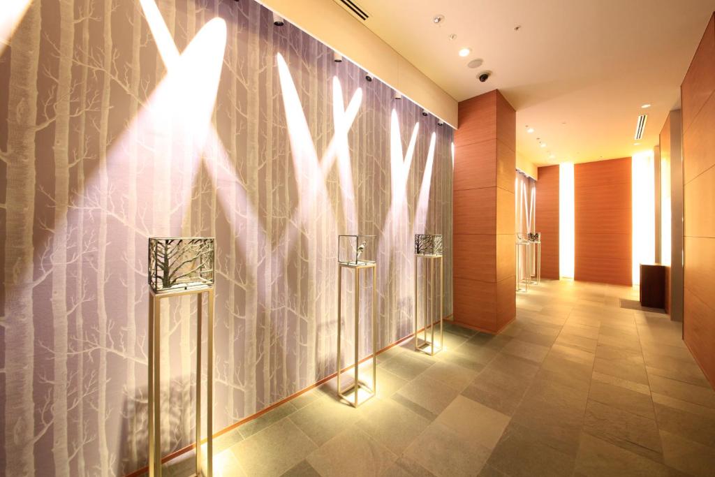 里士满酒店普利米尔仙台站前的一间浴室
