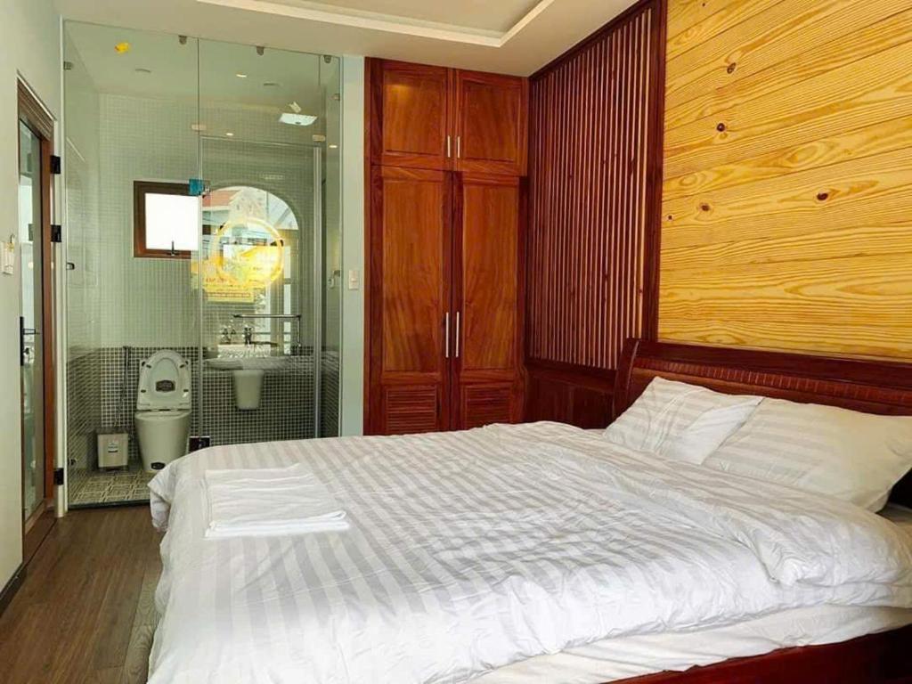 NHỚ House IV客房内的一张或多张床位