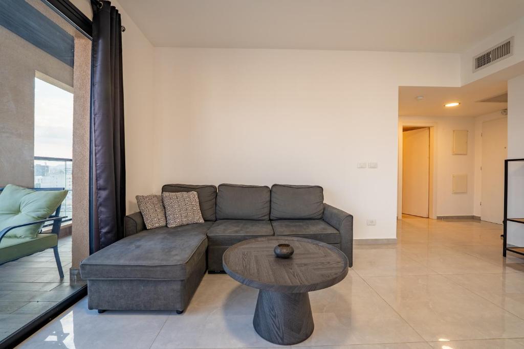 Amalfi Apartment - By Harim的休息区