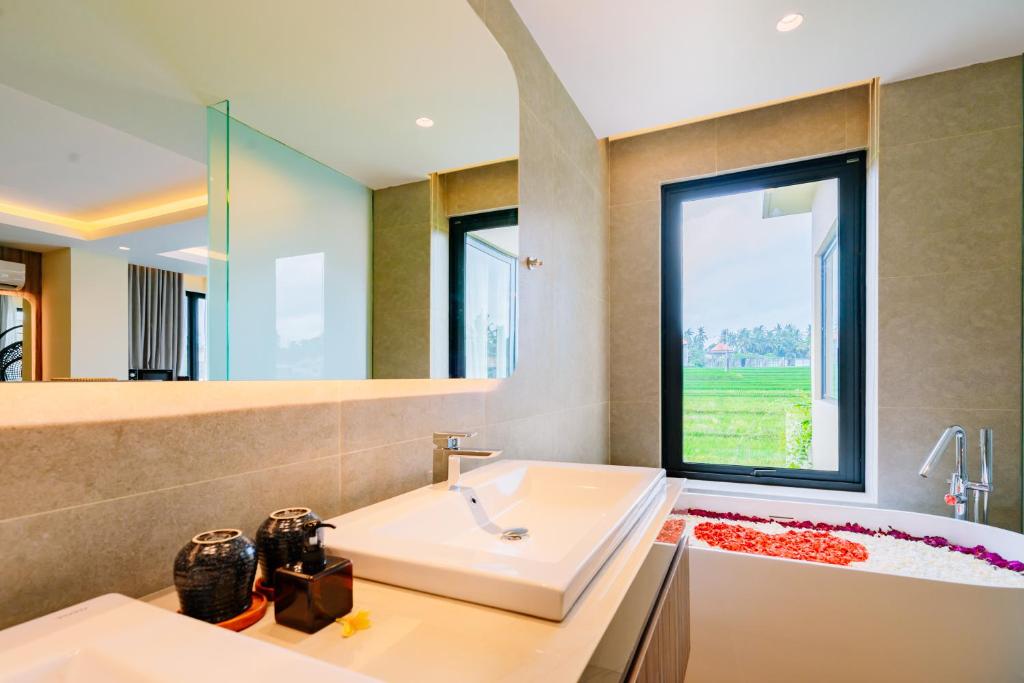 Big Dragon Villas Ubud的一间浴室