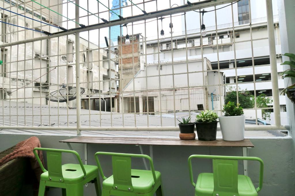 Les Fleurs Bangkok Hostel平面图
