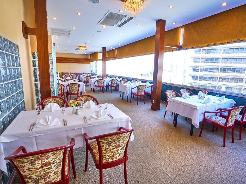 非诺亚酒店餐厅或其他用餐的地方