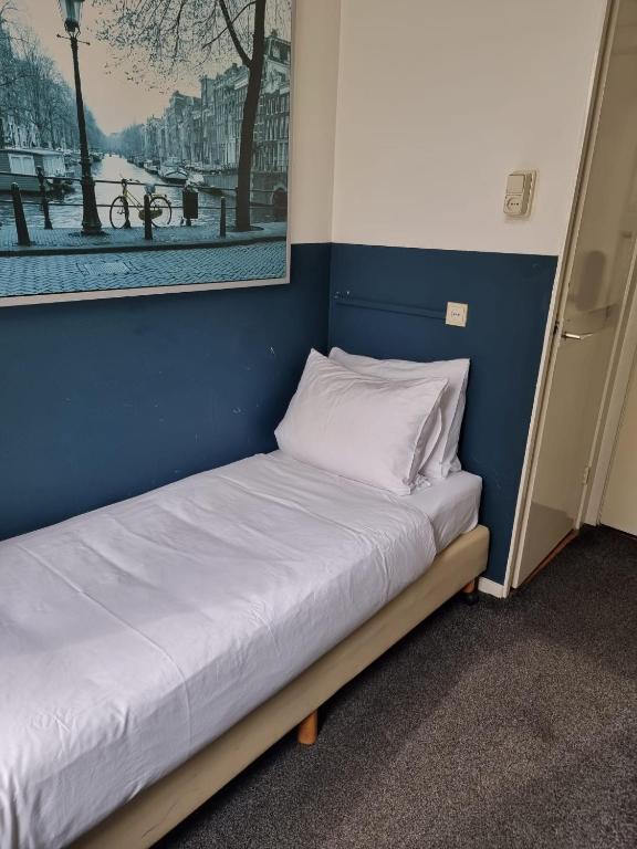 Hotel Hoksbergen客房内的一张或多张床位