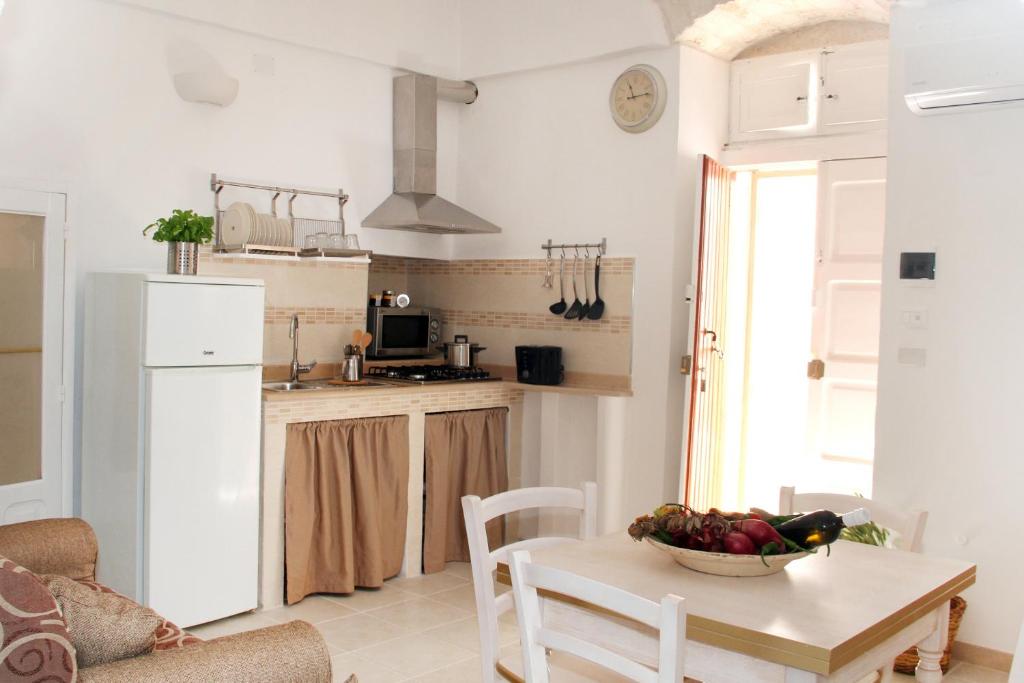 Il Pumo Dorato的厨房或小厨房