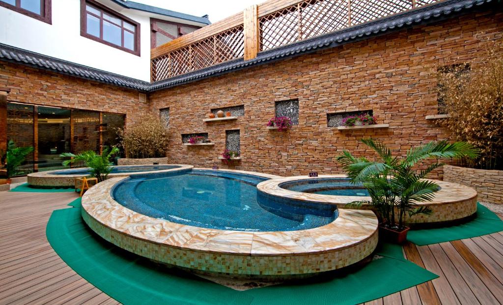 大连东泉假日酒店