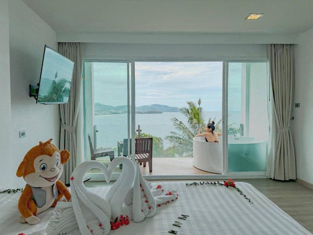 Secret Cliff Resort & Restaurant - SHA Plus,卡伦海滩（2026年最新房价）