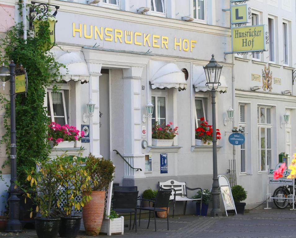 胡恩斯吕克霍夫城市酒店的庭院或其他户外区域