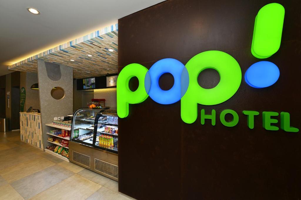 POP! 提莫赫日惹酒店的证书、奖牌、标识或其他文件