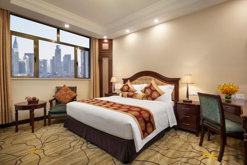 金门大酒店客房内的一张或多张床位