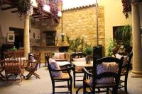 Alvaro de Torres Boutique的休息区