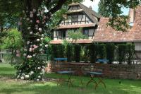 Hotel Restaurant De l'Illwald外面的花园