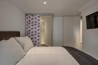 smartroom The Residence la Cittadella Baden客房内的一张或多张床位