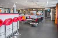 Sure Hotel by Best Western Stockholm Alvsjo的休息区