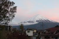 山景或在旅舍看到的山景