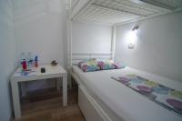 Traditional Piran house客房内的一张或多张床位