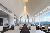 长野日航城市酒店餐厅或其他用餐的地方