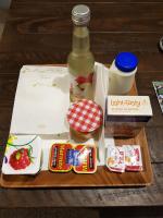 汽车旅馆内部或周边提供的食物
