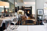 Das REGINA Boutiquehotel餐厅或其他用餐的地方