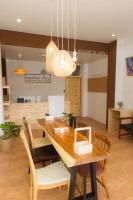 Khoksametchun Hostel的厨房或小厨房