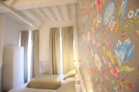 Hotel Bencidormi客房内的一张或多张床位