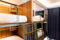Khunluang Hostel客房内的一张或多张床位