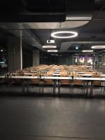 斯图加特汽车世界V8酒店餐厅或其他用餐的地方