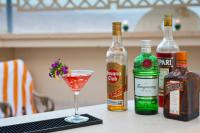 Herods Boutique Eilat a Premium collection by Fattal Hotels的酒水