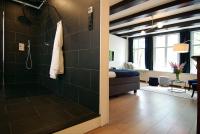 1637: Historic Canal View Suites的一间浴室