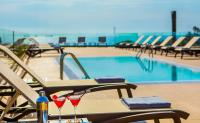 Golden Costa Salou - Adults Only 4* Sup内部或周边的泳池