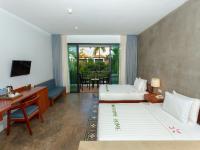 Tanei Angkor Resort and Spa的电视和/或娱乐中心